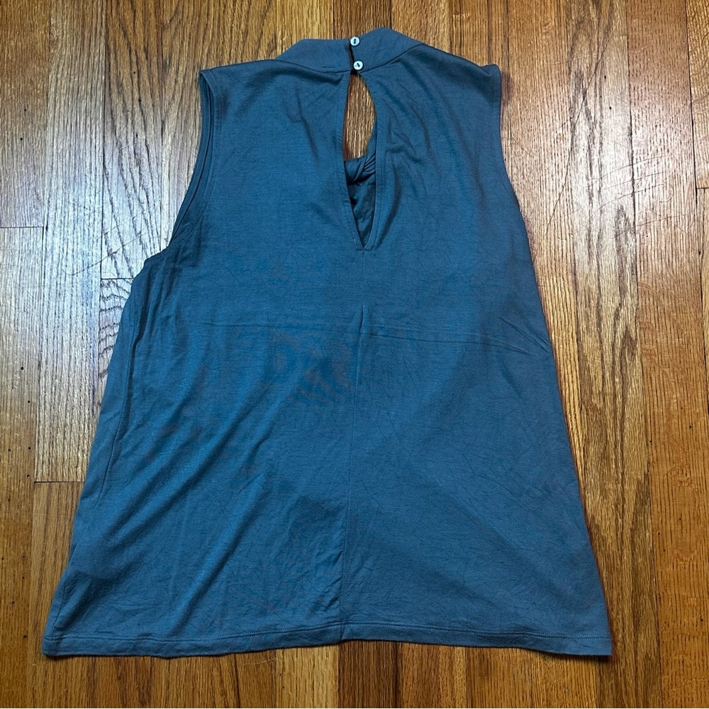Anthropolgie Vanessa Virginia Blouse Tie Shirt Sleeveless Womens Sz XS Business - Picture 2 of 7